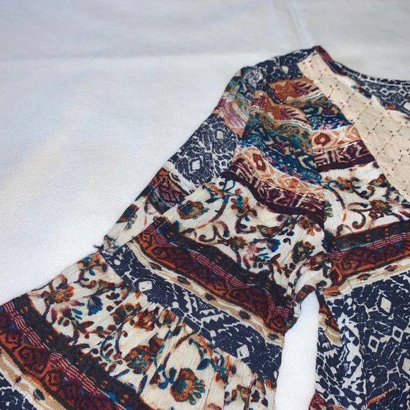 Sold Paper Crane Boho Cold Shoulder Dress - Picture 5 of 8